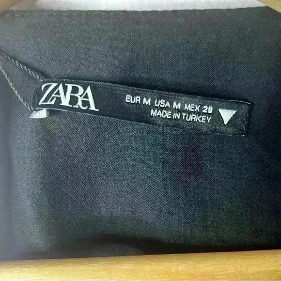 Zara Textured Weave Floral Mini Black Cottagecore Dress Medium - Picture 7 of 7